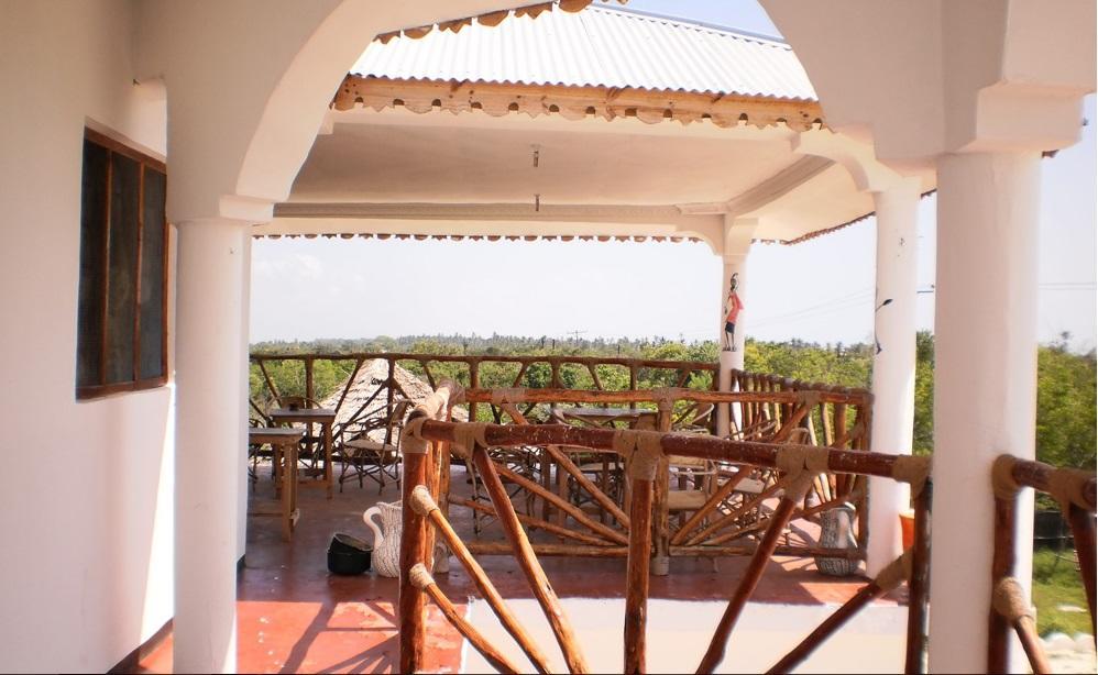Mfumbwi Lodge ジャンビアニ エクステリア 写真