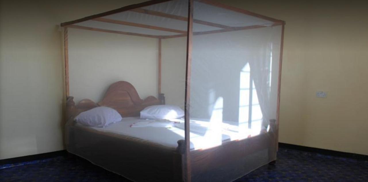Mfumbwi Lodge ジャンビアニ エクステリア 写真