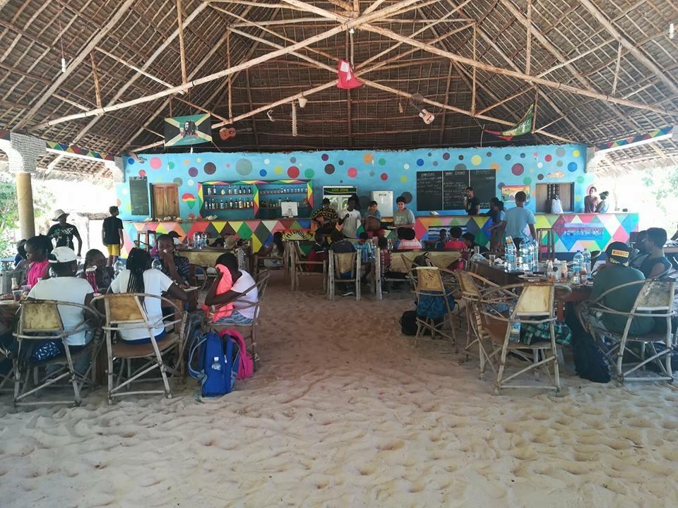 Mfumbwi Lodge ジャンビアニ エクステリア 写真